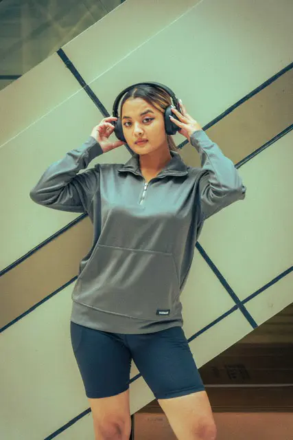 1.5576 BL24-03 SWEATSHIRT (BLACK, M)