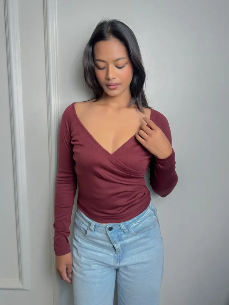 1.6107 BMK 103-81 FULL SLEEVE TOP (BURGUNDY)