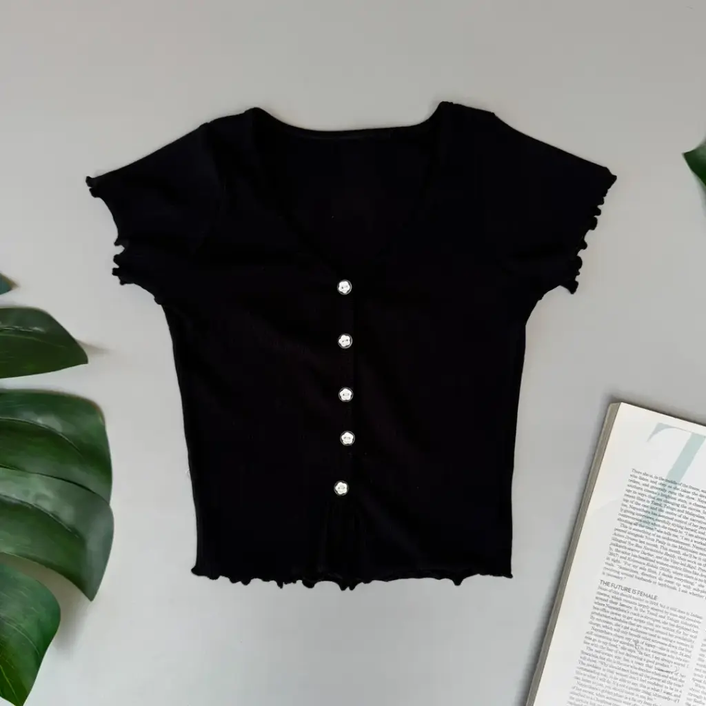 BMO SS25-29 RIBBED CROP CARDIGAN