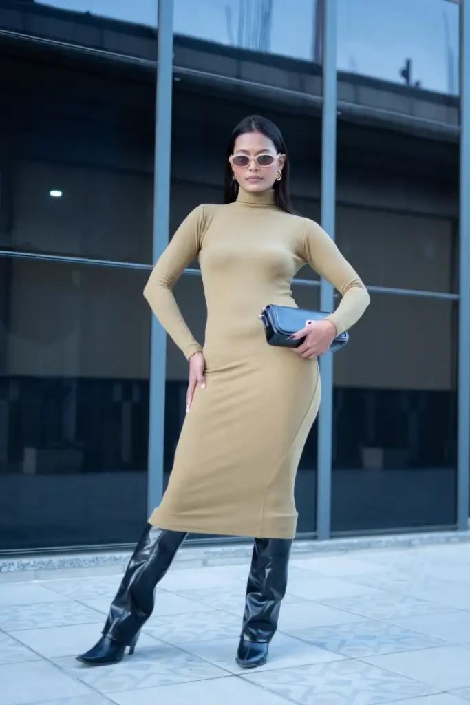 HB AW25-17 HIGHNECK BODYCON