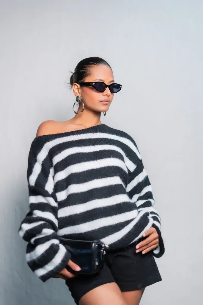 2812 LADIES SWEATER