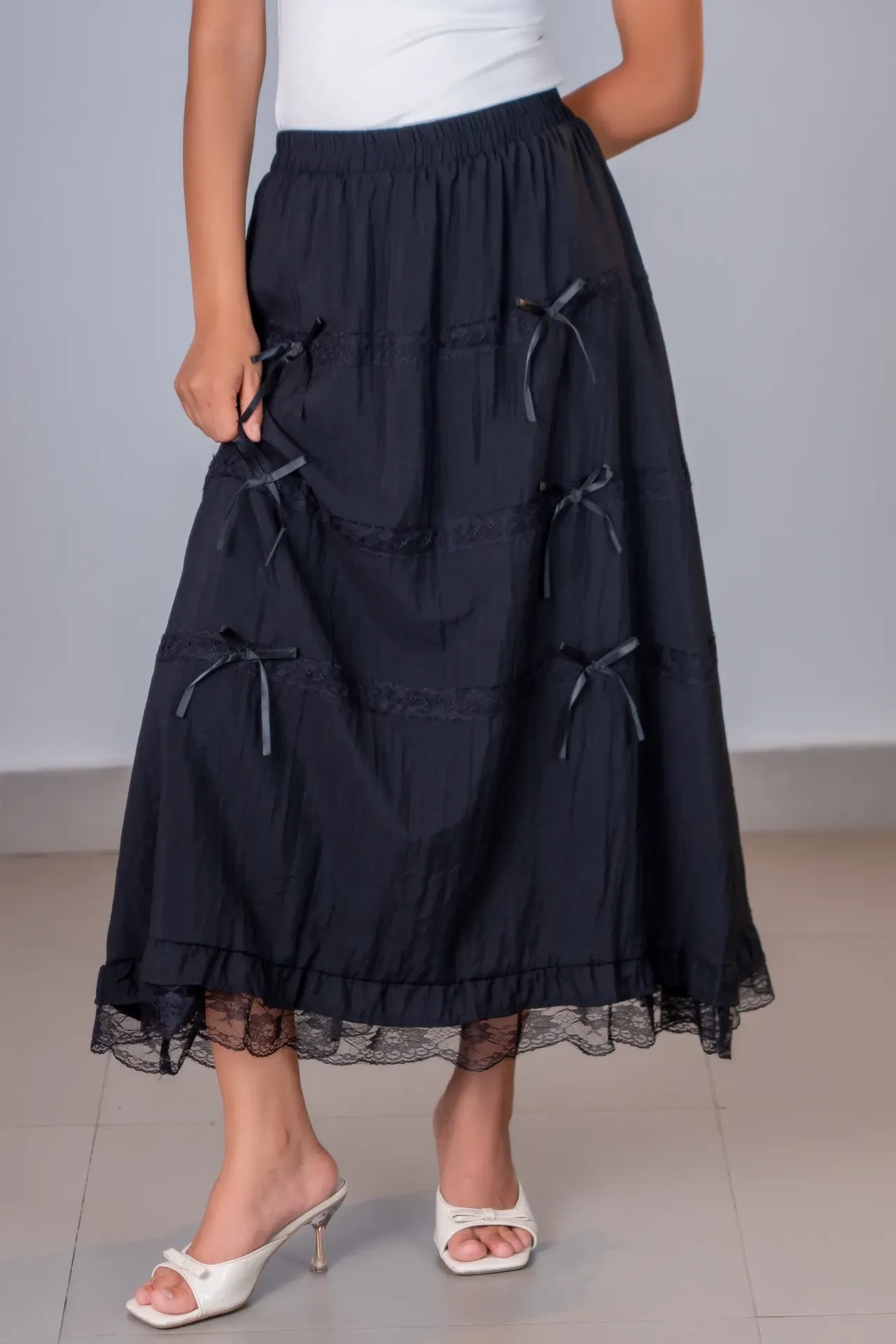 9989 SKIRT