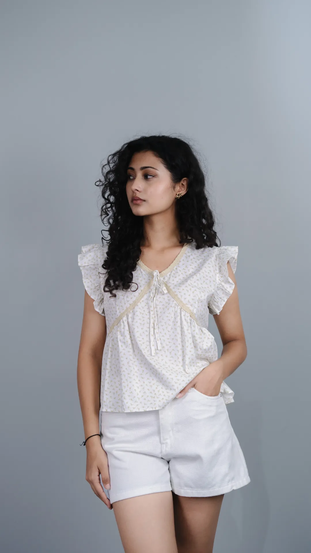862 LADIES TOPS