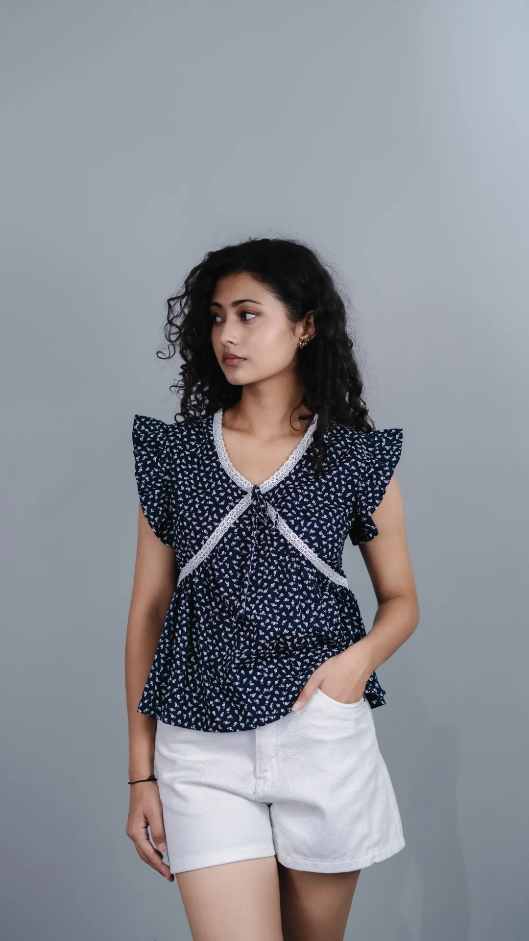 862 LADIES TOPS